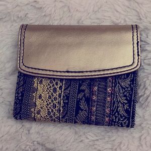 Black & Gold Buxton Wallet